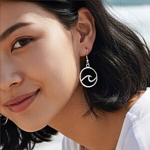 5 For $25💫Silver Ocean Wave Dangles Earrings